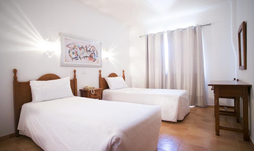 Estudio con balcón (2 adultos) Mirachoro Portimão *** Estudio con balcón (2 adultos) Mirachoro Portimão ***