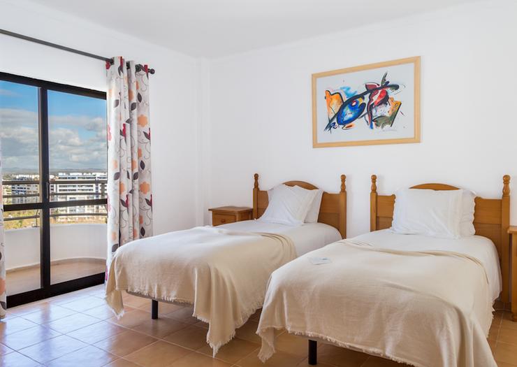 Apartamento de 1 dormitorio con balcón (4 adultos) Mirachoro Praia da Rocha ** Portimão Apartamento de 1 dormitorio con balcón (4 adultos) Mirachoro Praia da Rocha ** Portimão