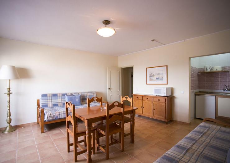 Apartmentos 1 dormitorio con vistas a la piscina o al mar Mirachoro Albufeira *** Apartmentos 1 dormitorio con vistas a la piscina o al mar Mirachoro Albufeira ***