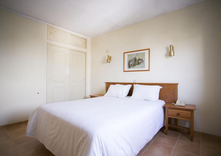 Apartmentos 1 dormitorio con vistas a la piscina o al mar Mirachoro Albufeira *** Apartmentos 1 dormitorio con vistas a la piscina o al mar Mirachoro Albufeira ***